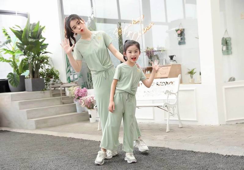 Juicy+two+Pieces+001+s-xxl+tm++%283%29